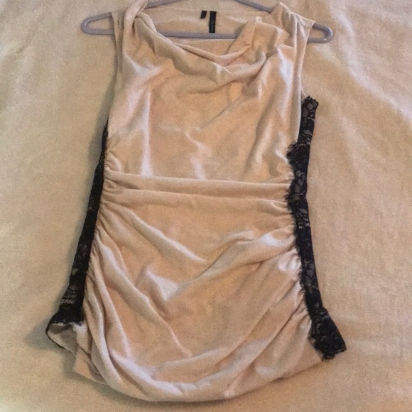 Fitted sleeveless shirt - Picture 1 of 1